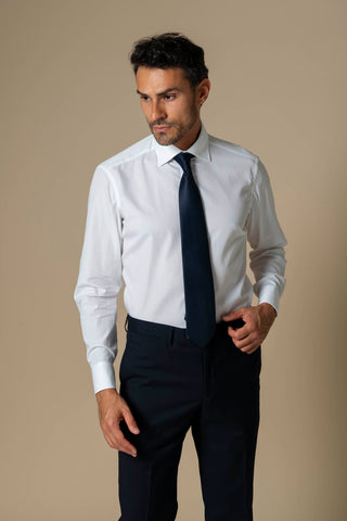White Italian classic collar shirt, styled with tie | VESTITI