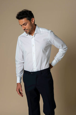 Men's white Italian classic collar shirt, true to UK sizing | VESTITI