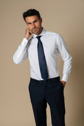 Men's white Italian cutaway collar shirt, front view | VESTITI